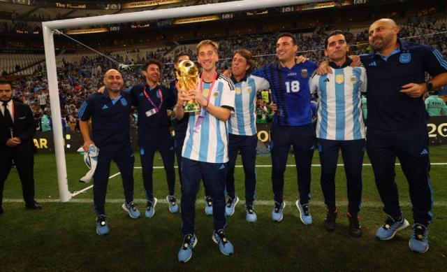 乐鱼官方入口-【揭秘】阿根廷如何打败“波兰穆里尼奥”？