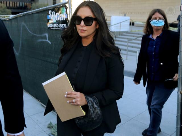 乐鱼体育权威-科比事故照泄露案宣判 瓦妮莎将获1600万美元赔偿